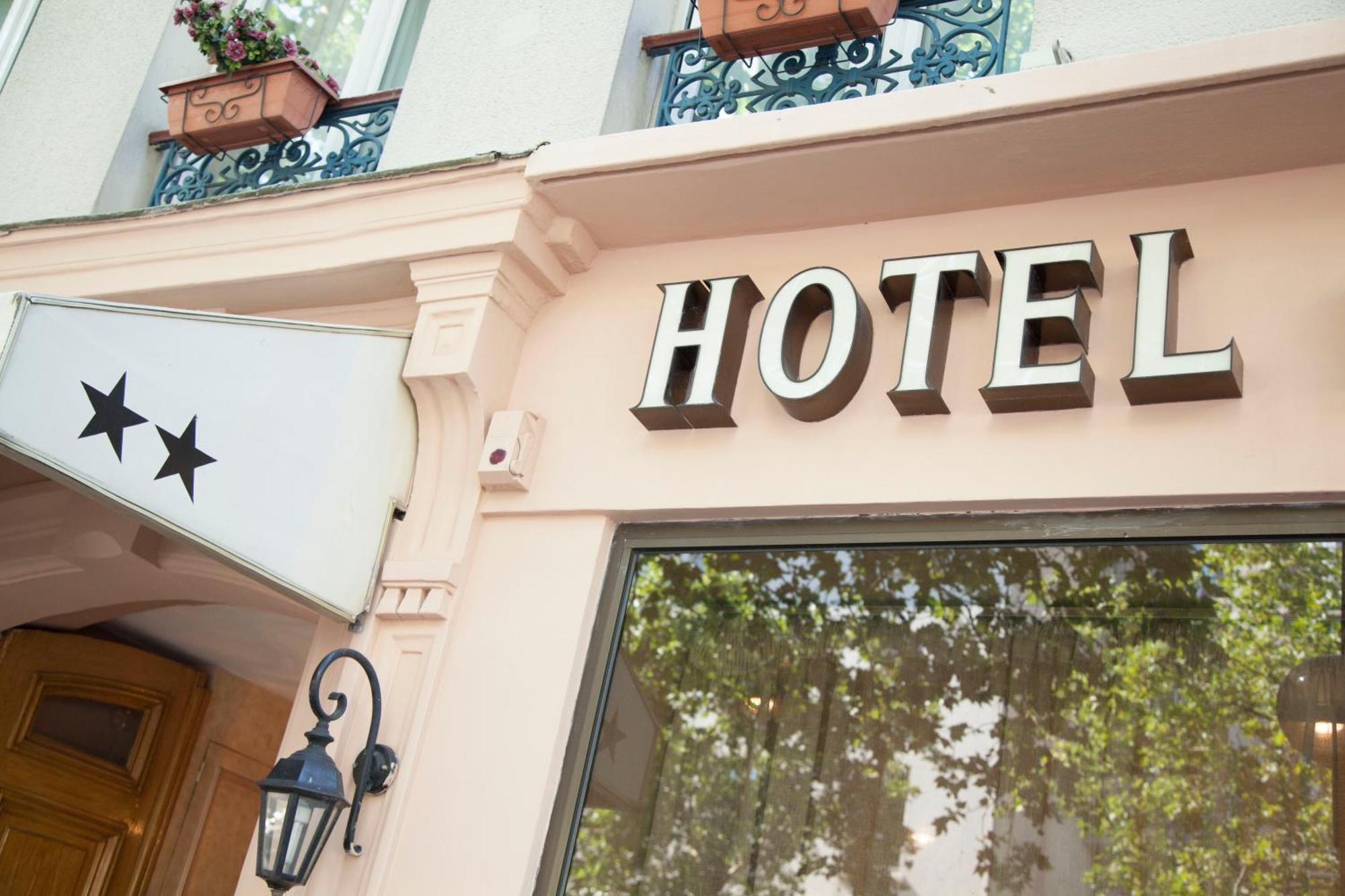 Hotel Des Pyrenees - Entre Bastille Et Nation Παρίσι Εξωτερικό φωτογραφία