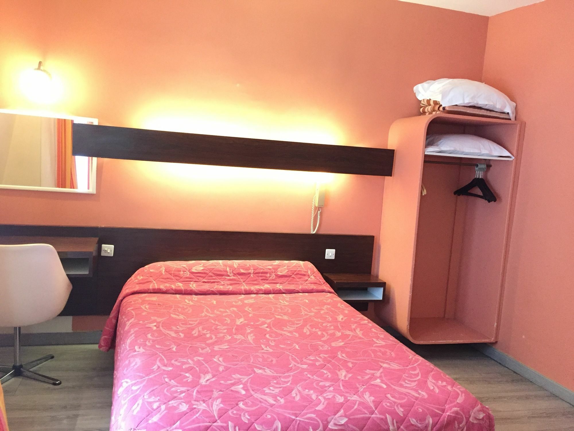 Hotel Des Pyrenees - Entre Bastille Et Nation Παρίσι Εξωτερικό φωτογραφία